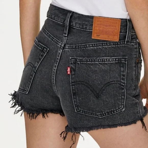 Levi’s 501 High Waisted Ripped/ Distressed Shorts - Picture 4 of 11